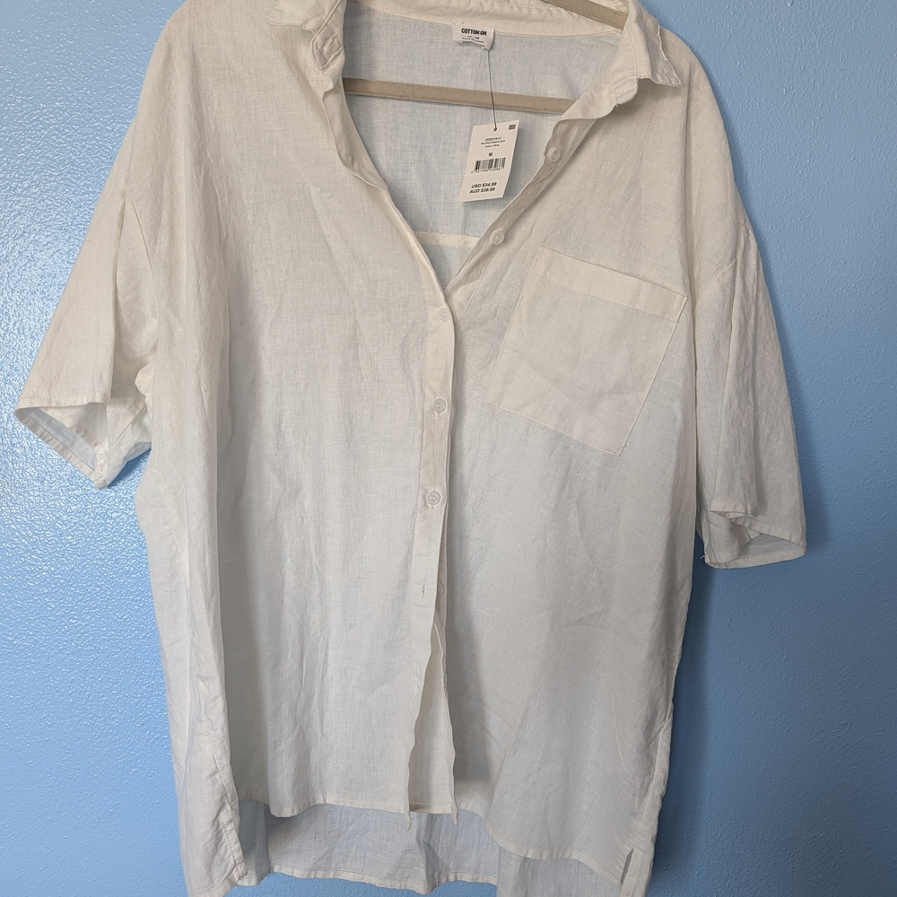 NWT-Cotton On Cream Lightweight Button-Up Top